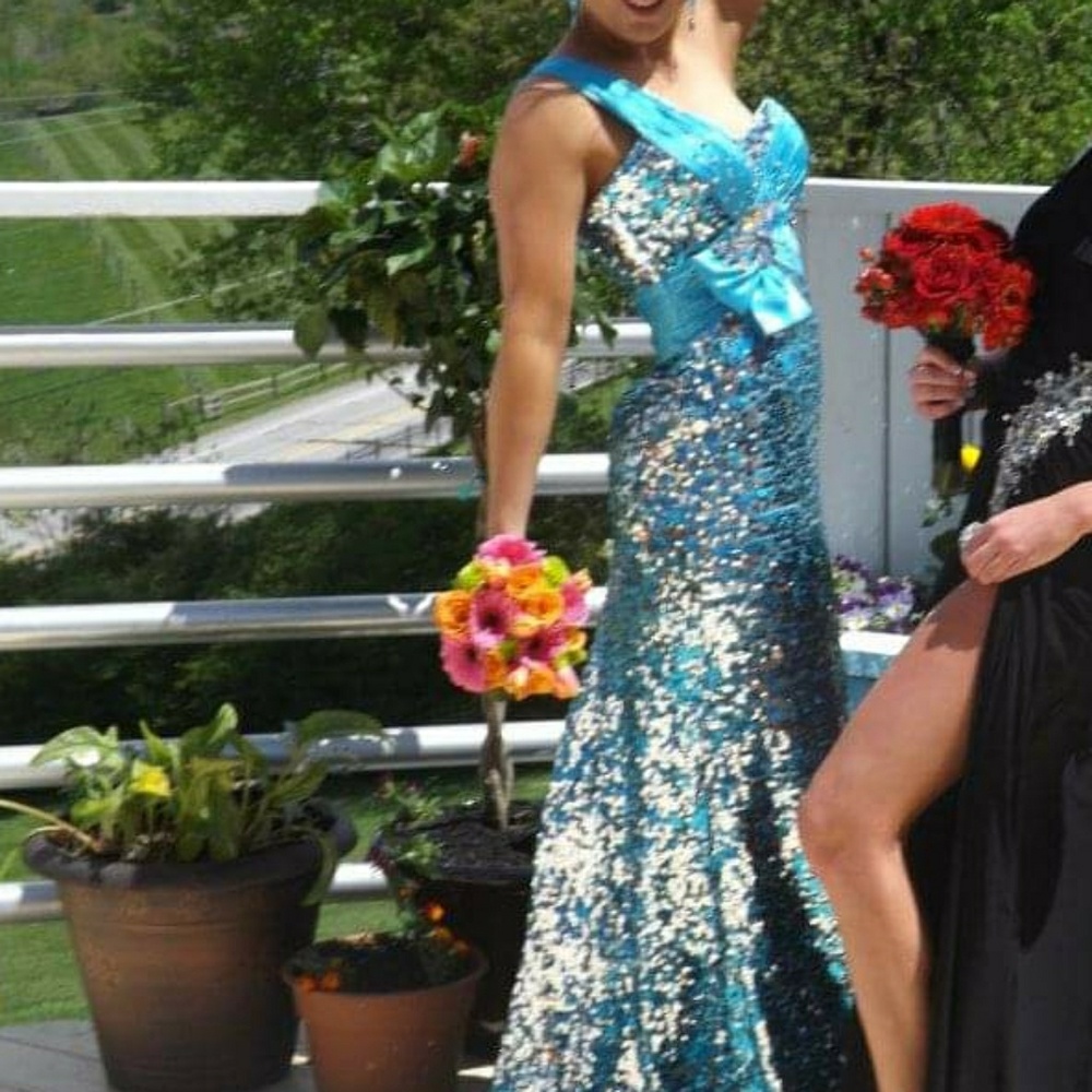 Tony Bowls prom dress